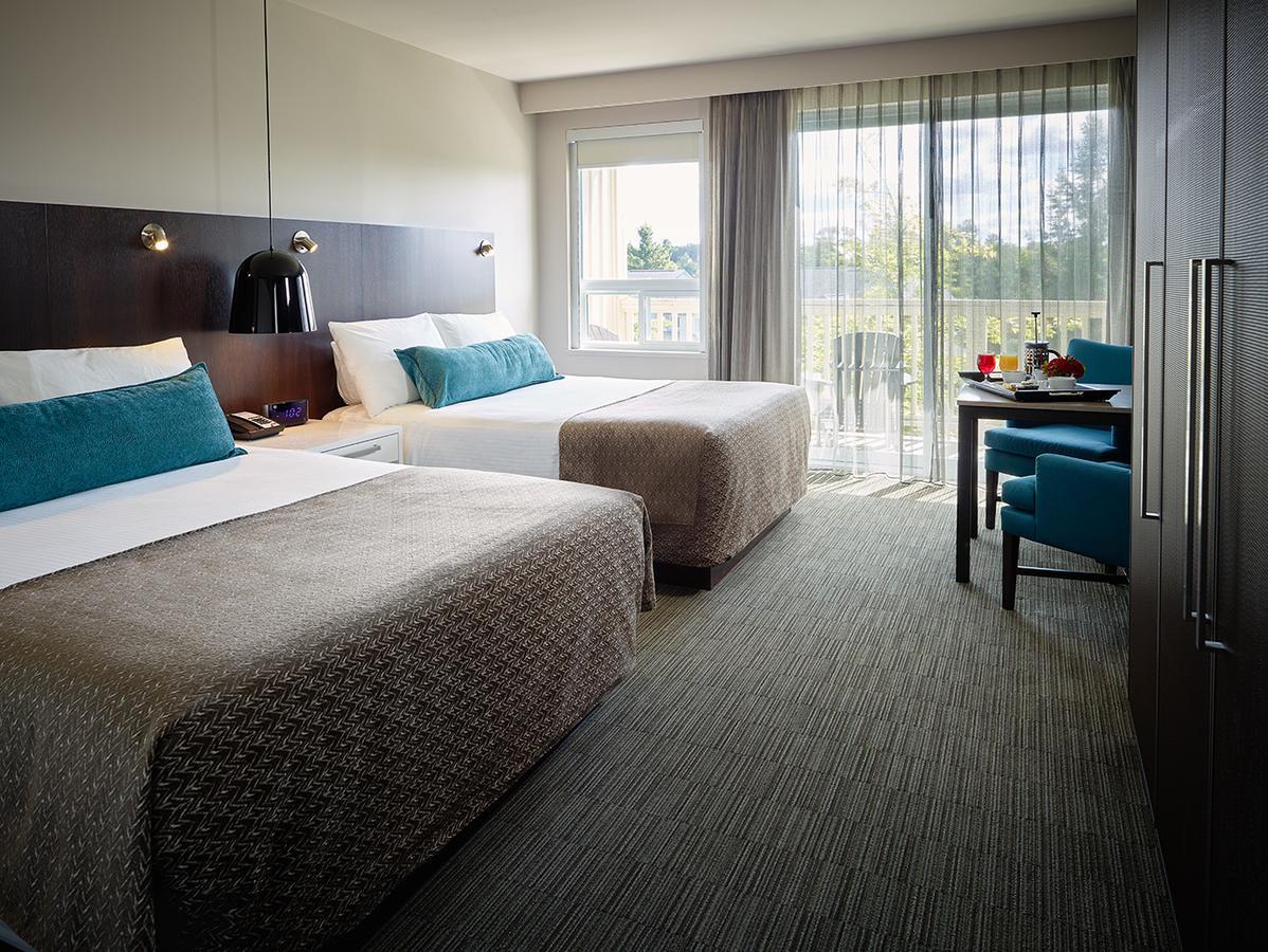 Taboo Muskoka Hotel Gravenhurst Bagian luar foto